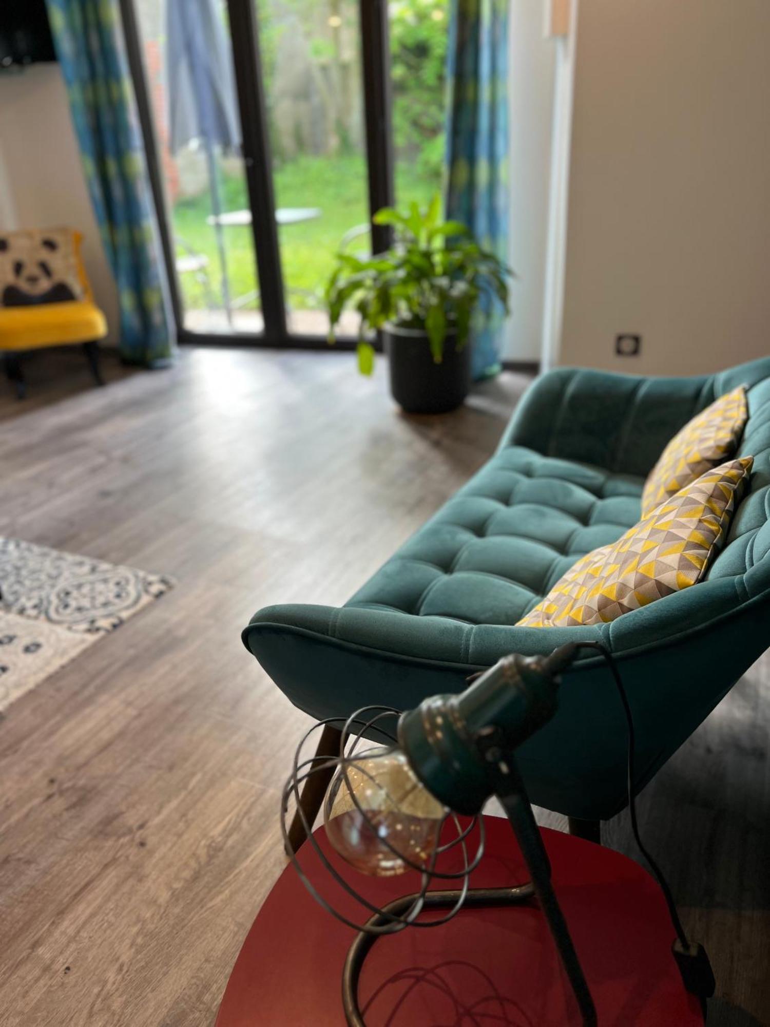 Appartement Les Haltes de la Rive Gauche à Sury-pres-Lere Extérieur photo
