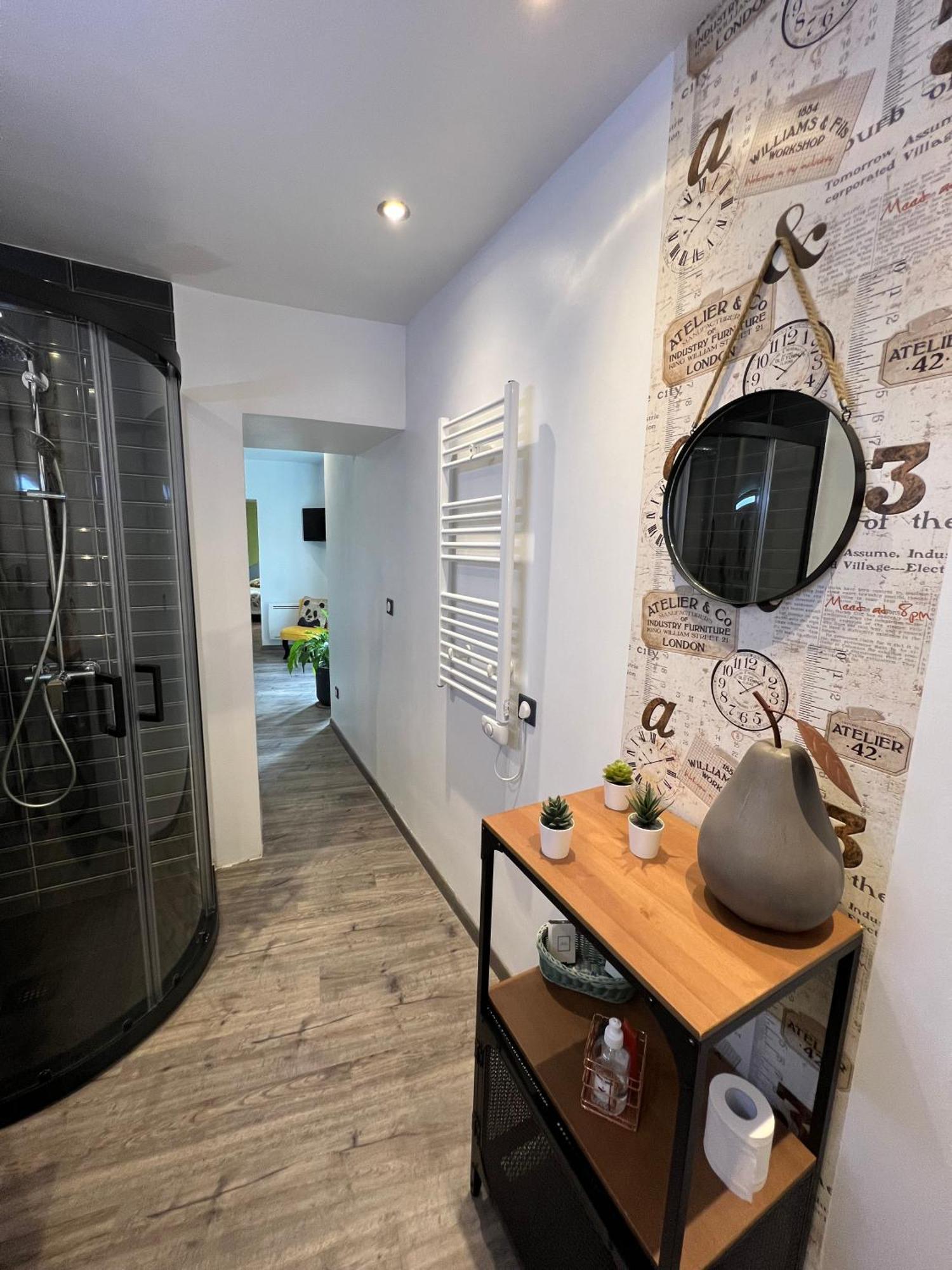 Appartement Les Haltes de la Rive Gauche à Sury-pres-Lere Extérieur photo