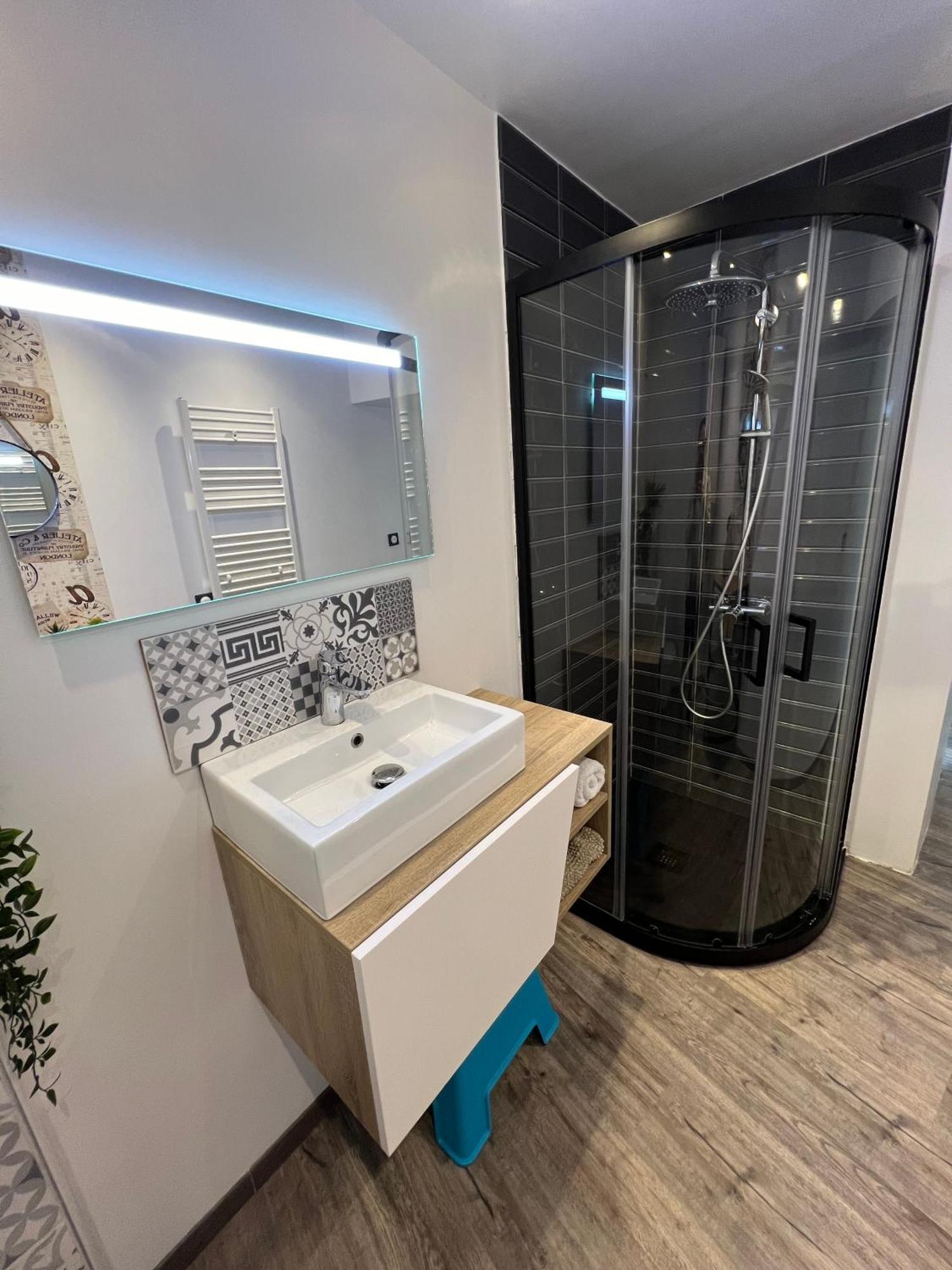 Appartement Les Haltes de la Rive Gauche à Sury-pres-Lere Extérieur photo