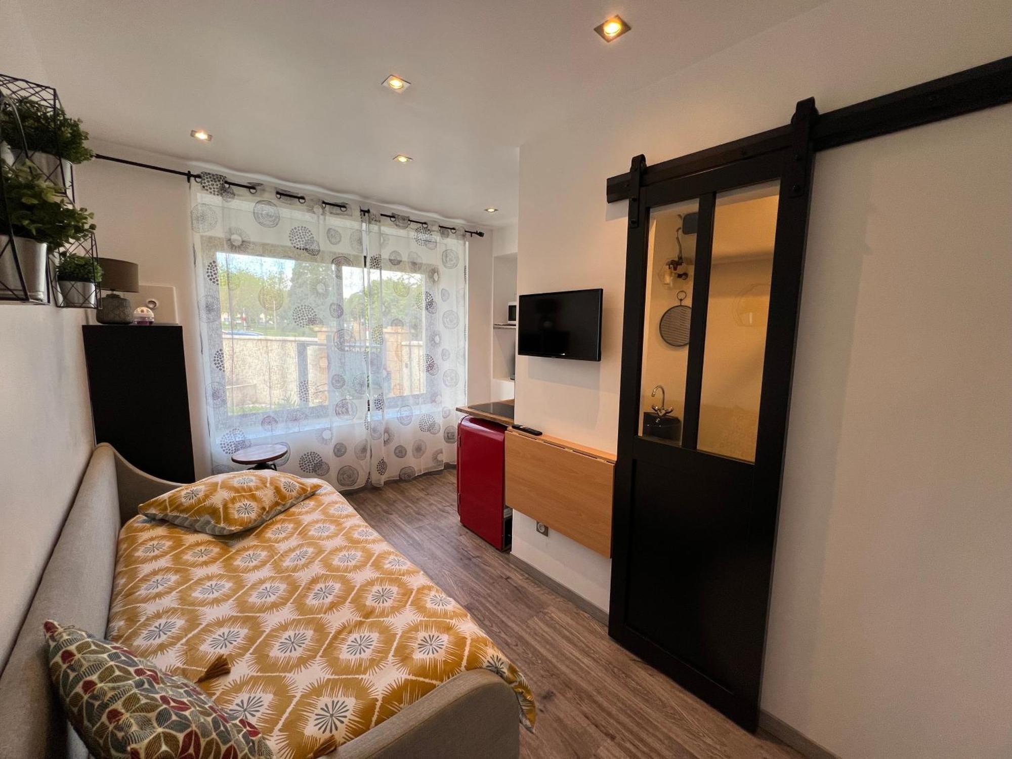 Appartement Les Haltes de la Rive Gauche à Sury-pres-Lere Extérieur photo